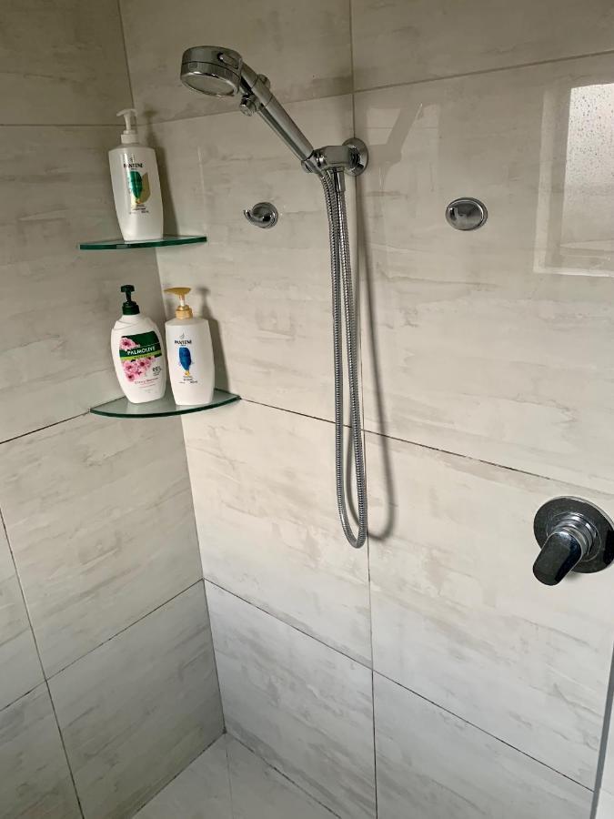 Kg Ensuite Palmerston North Bagian luar foto